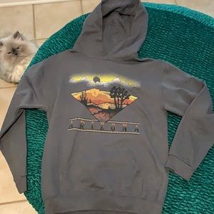 Girls American highway youth size large girls sweatshirt good condition $9
